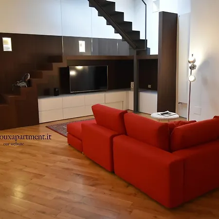Bijoux Luxury In Old Town 아파트 *
